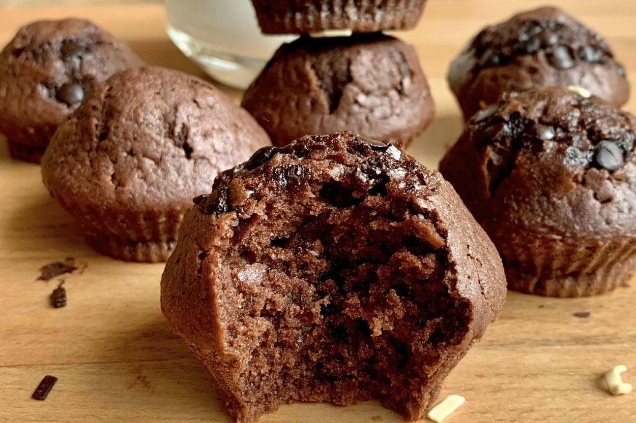 Kahvenizin Yanına: Rafine Şekersiz Kakaolu Muffin