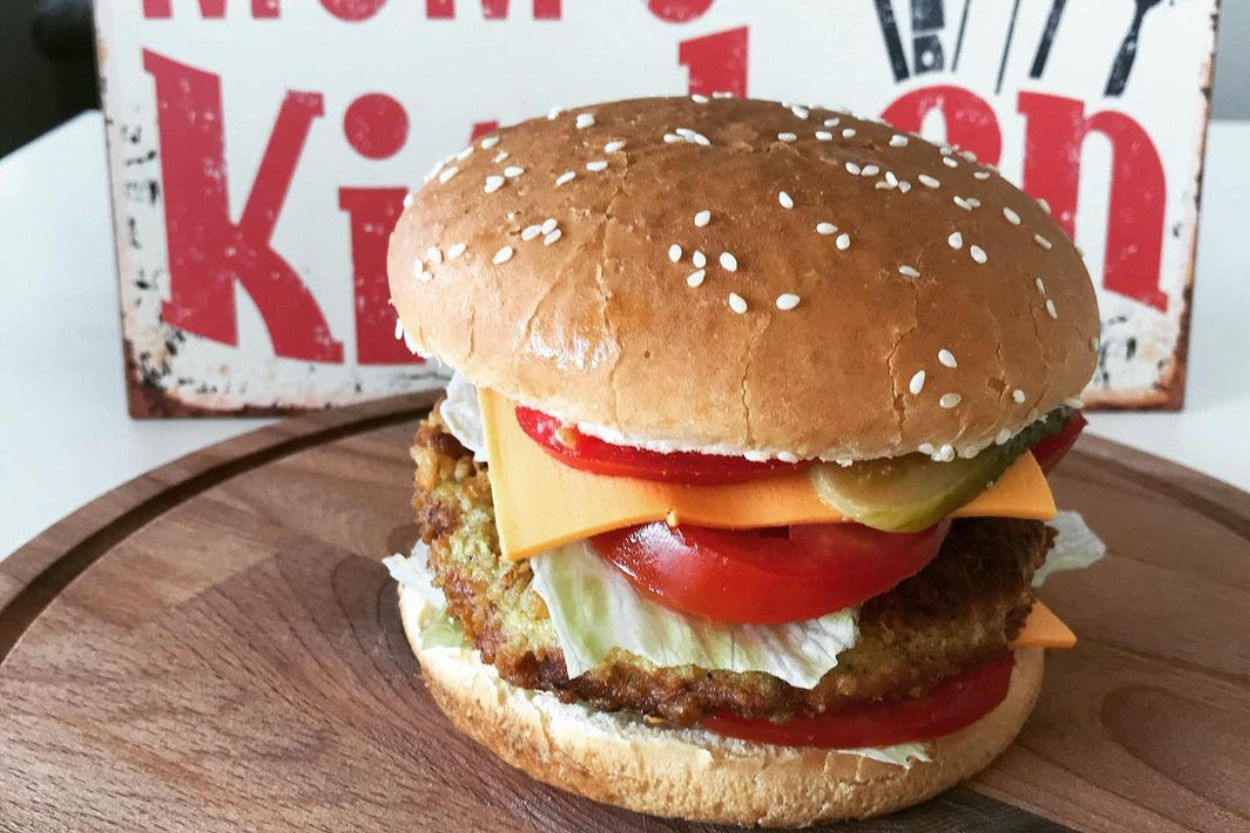 Hazırları Unutturur: Çıtır Tavuk Burger