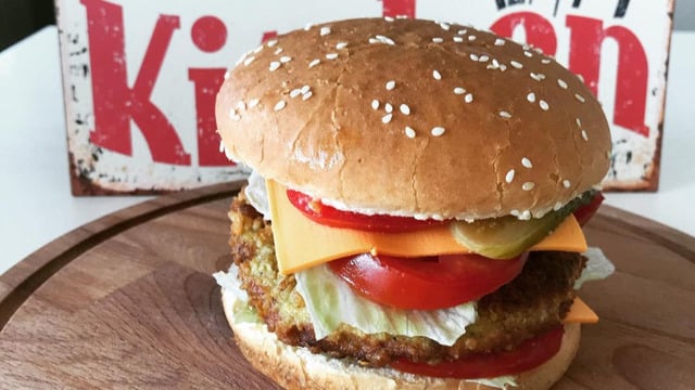 Hazırları Unutturur: Çıtır Tavuk Burger