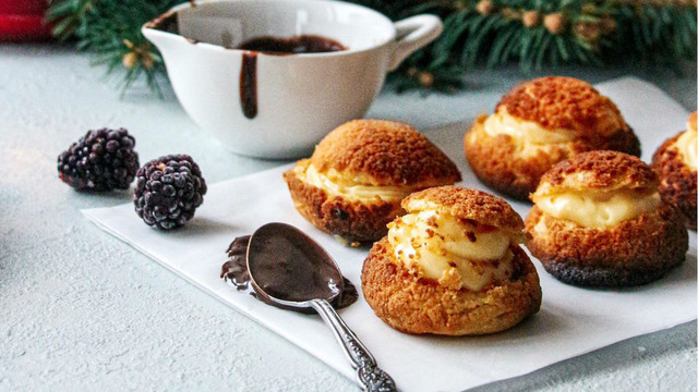 Puf Puf Olanından: Çıtır Profiterol Topları