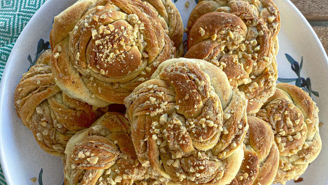 Yumuş Dokulu: Tahinli Çörek