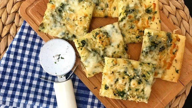 Tadı Lezzet Dolu: Sarımsaklı Kahvaltı Ekmeği
