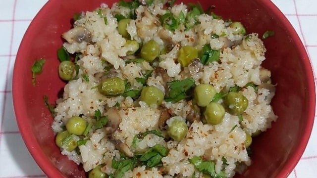 Tek Başına Bir Öğün: Sebzeli Pirinç Pilavı
