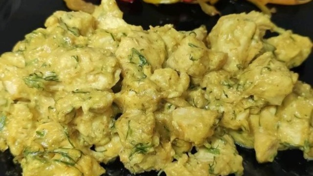 Ev Yapımı Sosuyla: Köri Soslu Fit Tavuk