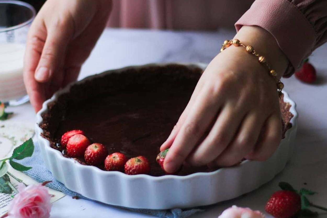 Bu Tart Başka: Çikolatalı Pişmeyen Tart