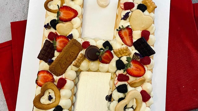Cream Tart Olarak Bilinir: Harf Pasta