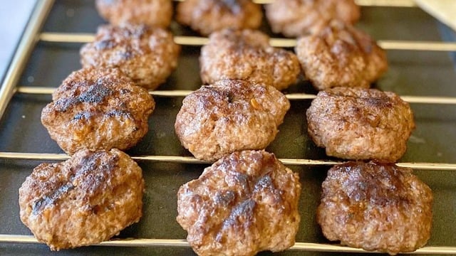 Sokak Lezzetlerinden: Maç Köftesi