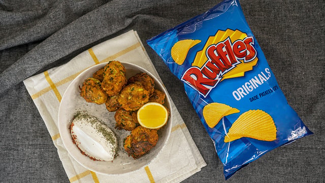 Mücverin Yeni Hali: Ruffles'lı Sebzeli Çıtır Lokmalar