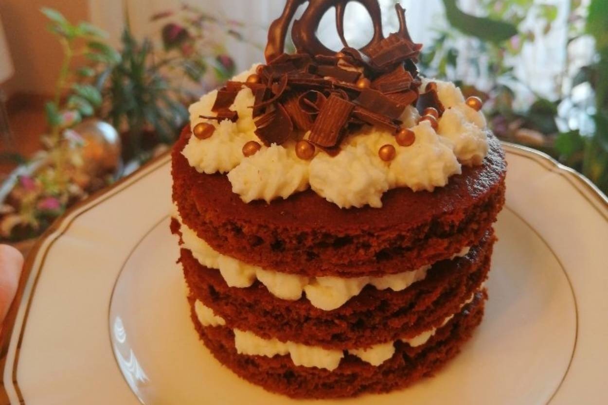 Doğum Günlerine: Rafine Şekersiz Pasta