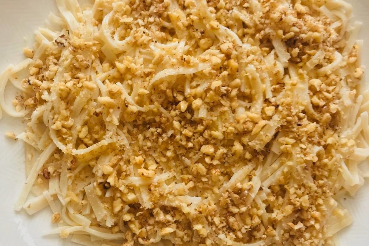 Kurtarıcı Yemeği: Ev Yapımı Cevizli Makarna