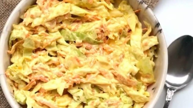 Kışın Favorisi: Coleslaw Salata