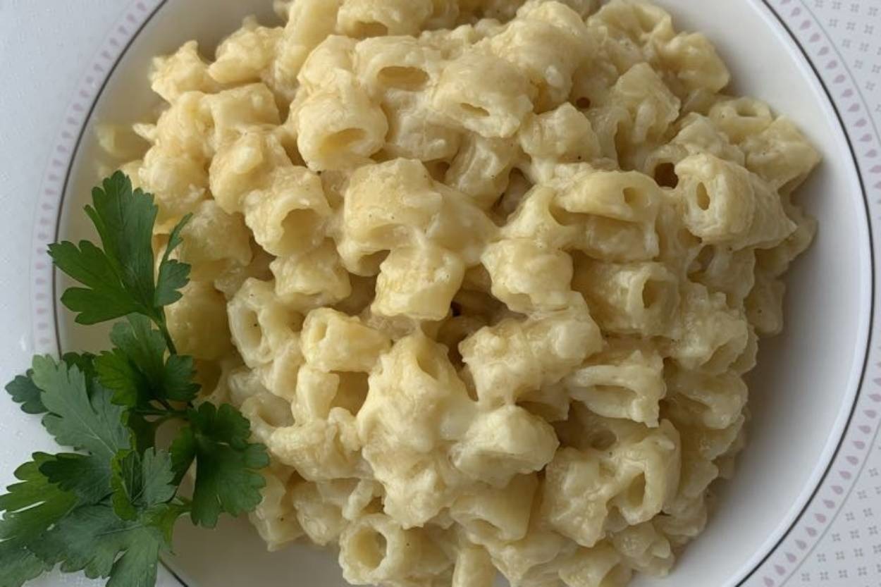 Tam Tadıyla: Beşamel Soslu Makarna