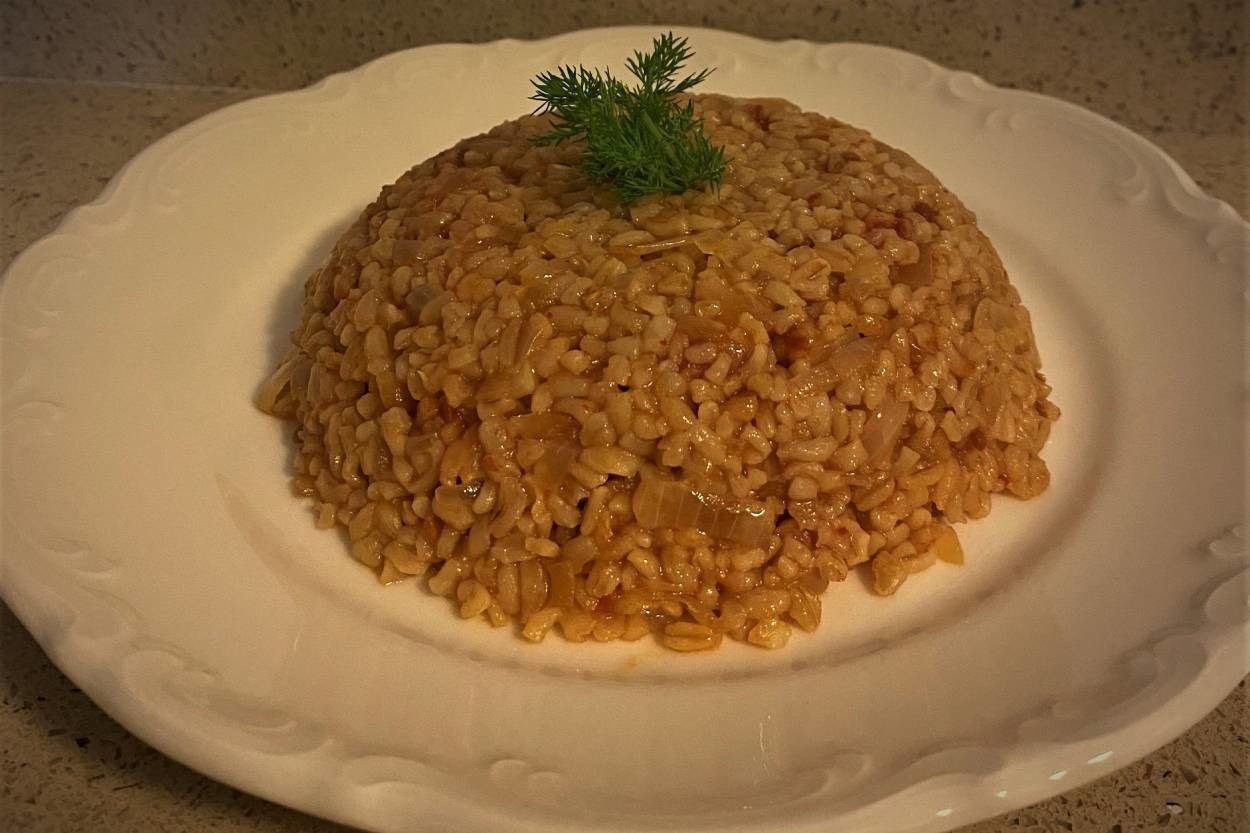 Tamamlayıcı Lezzet: Kebap Yanı Pilavı