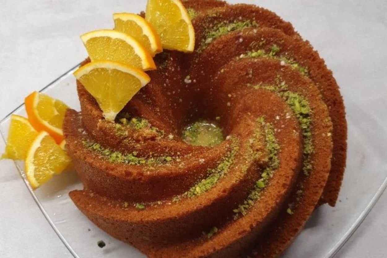 İnanılmaz Lezzetli: Portakallı Cevizli Kek