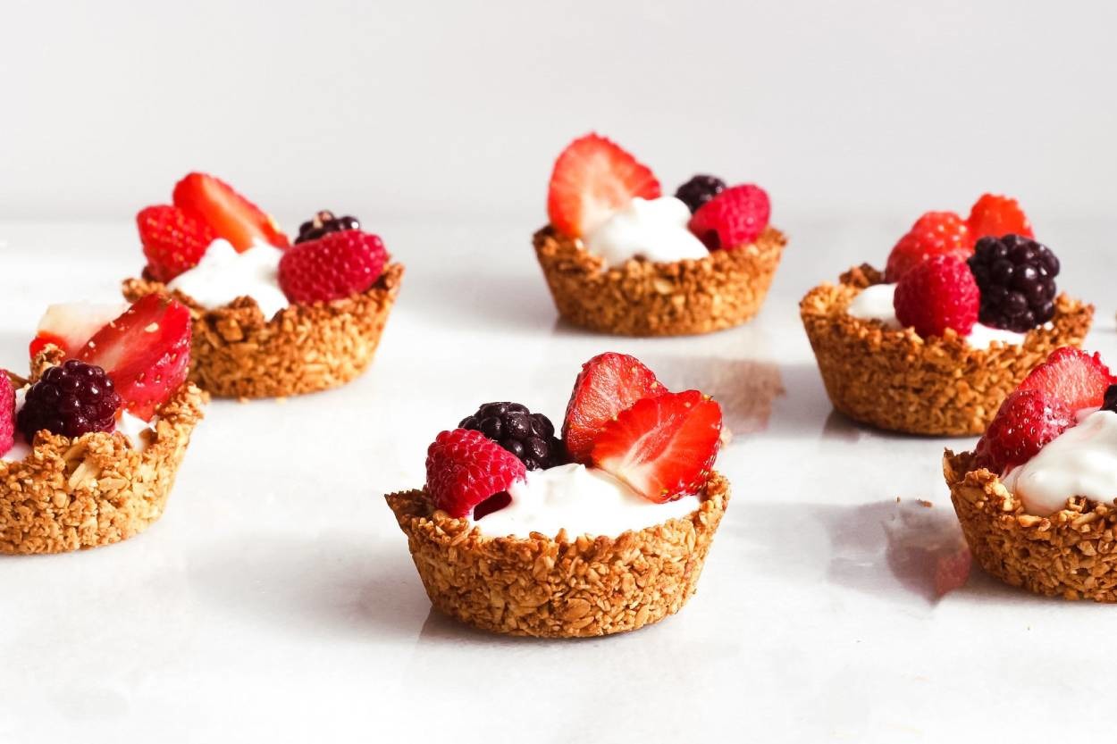 Ara Öğünlere: Fit Granola Tart
