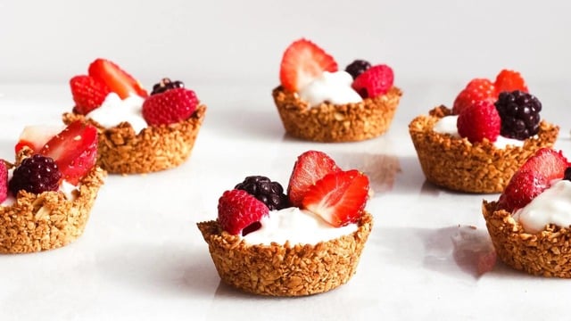 Ara Öğünlere: Fit Granola Tart