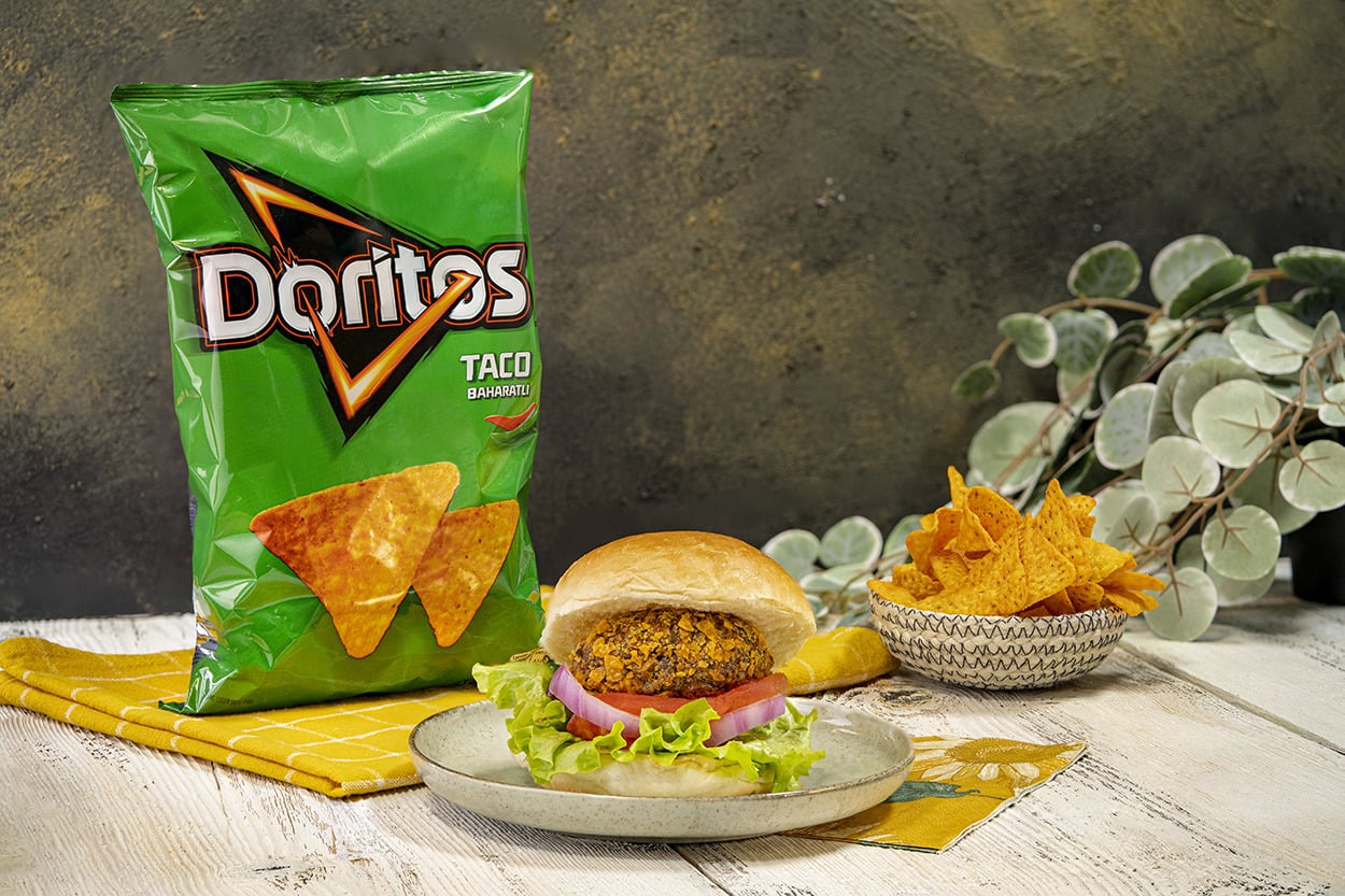 Şaşırtan Köftesiyle: Doritos Burger