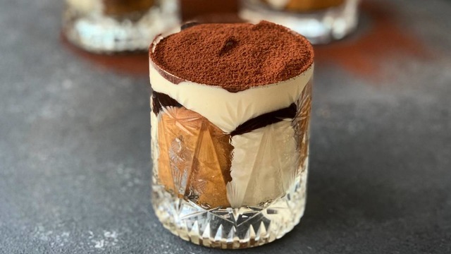 Bir de Böyle Deneyin: Ganajlı Kolay Tiramisu