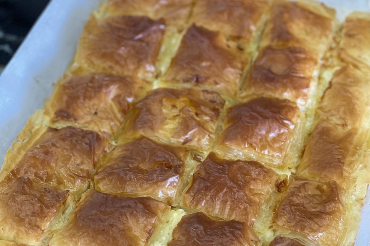 Dışarıdakilerden Farkı Yok: Çıtır Börek