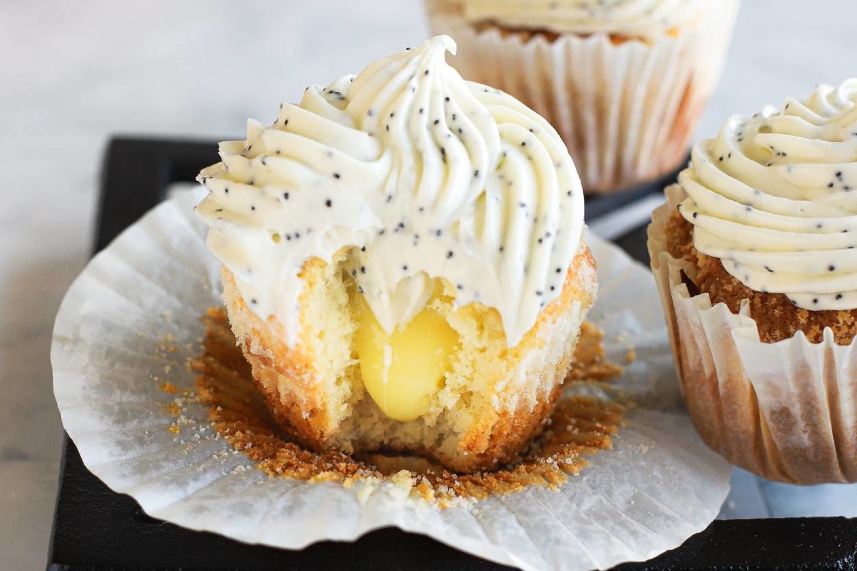 Sıcak Kahvenin Yanına: Limon Kremalı Cupcake