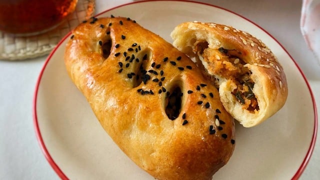 Beş Çayının Yanında: Patatesli Poğaça