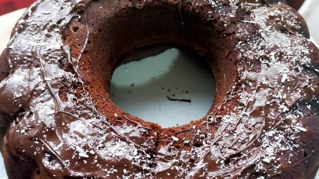 Dillere Destan: Kakaolu Fındıklı Kek