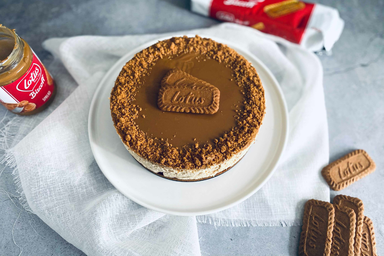 Böylesi Yok: Pişmeyen Karamelize Bisküvili Cheesecake
