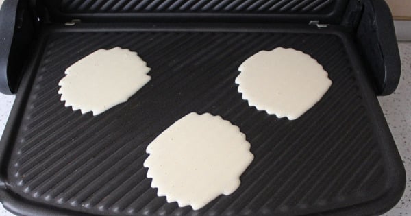 tostmakinesindepancake2