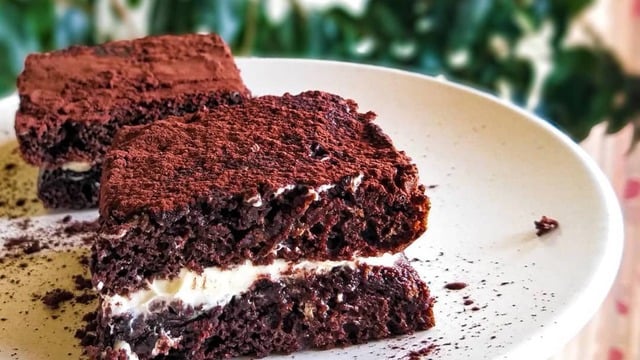Nemli Dokusuyla: Kahveli Fit Tiramisu