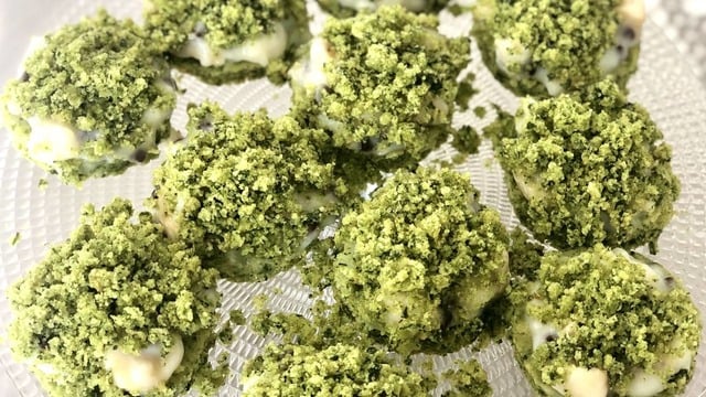 Çocukluğunuza Götürür: Ispanaklı Mini Köstebek Pasta