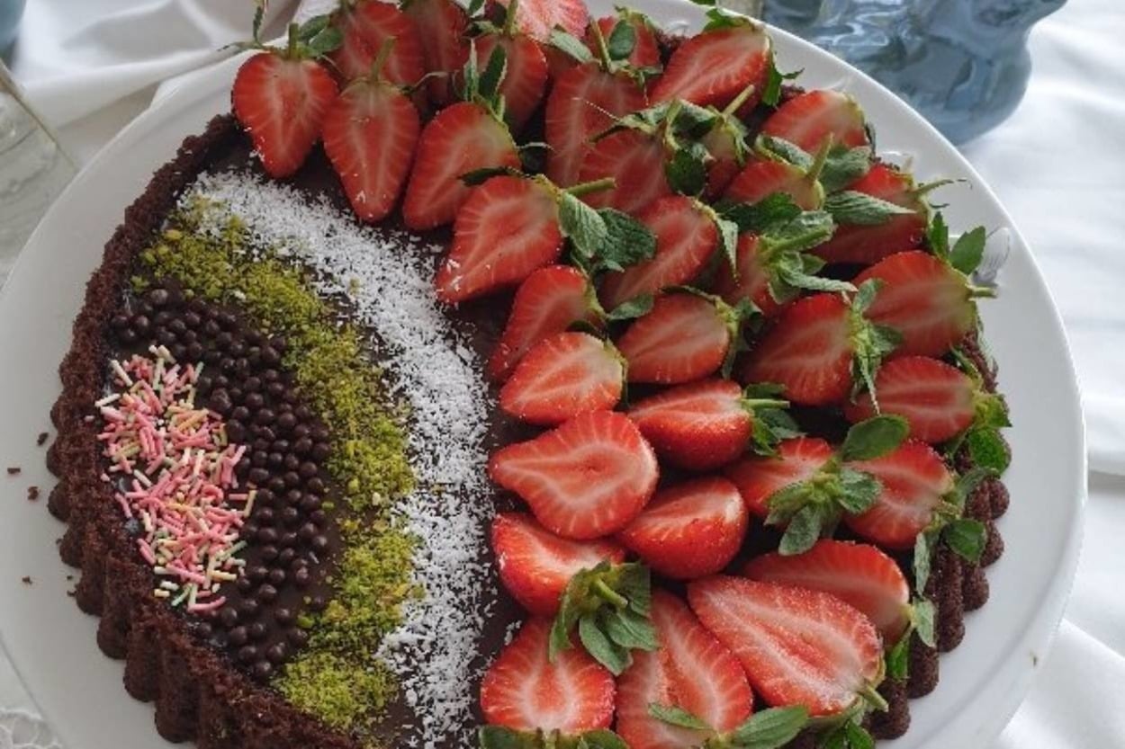 Her Dilimi Lezzetli: Çikolatalı Tart Kek