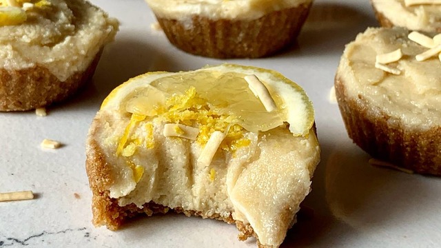 Limon Aromalı: Glutensiz Vegan Cheesecake