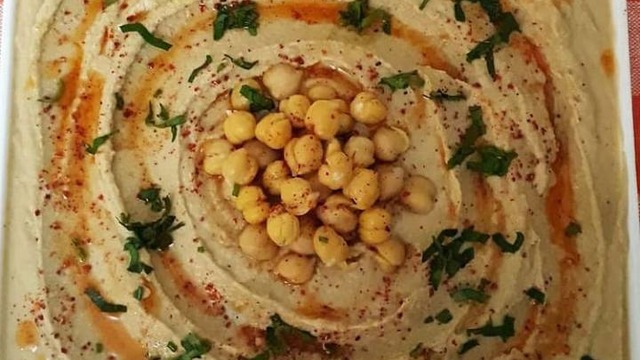 Çok Lezzetli Bol Proteinli: Pratik Humus