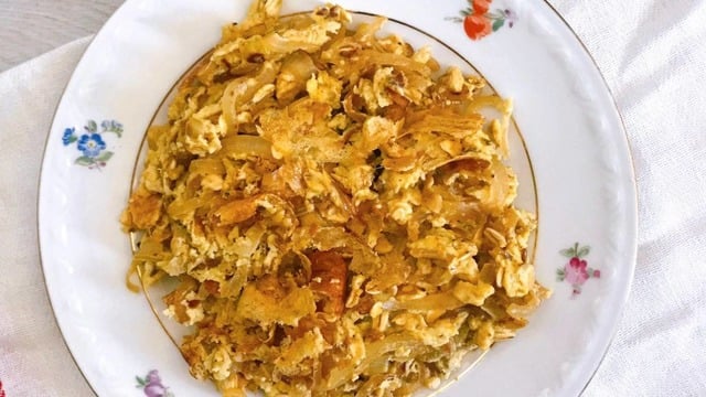 Lezzet Deposu: Soğanlı Yulaflı Yumurta
