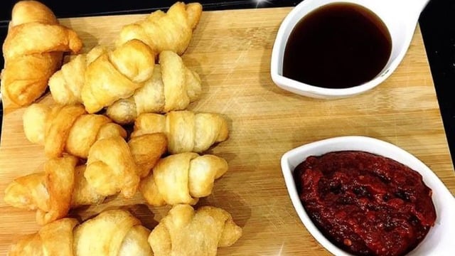 Sabah Kahvaltısında: Kruvasan Pişi