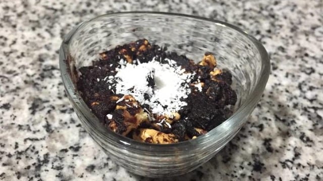 Sağlıklı Beslenenlere: Fit Hurmalı Çikolata
