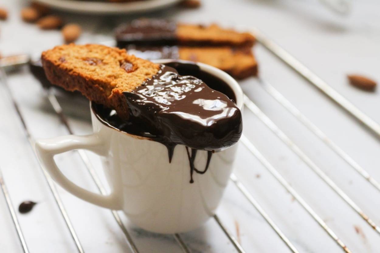 Akşam Çayın Yanına: Rafine Şekersiz Biscotti