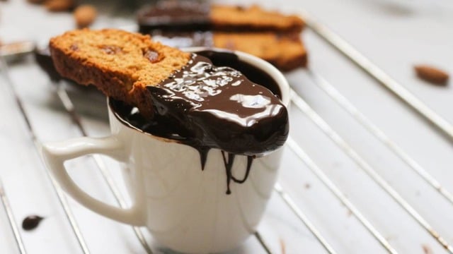 Akşam Çayın Yanına: Rafine Şekersiz Biscotti