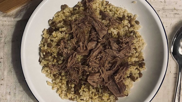 Favoriniz Olacak: Haşlama Etli Mercimekli Bulgur Pilavı