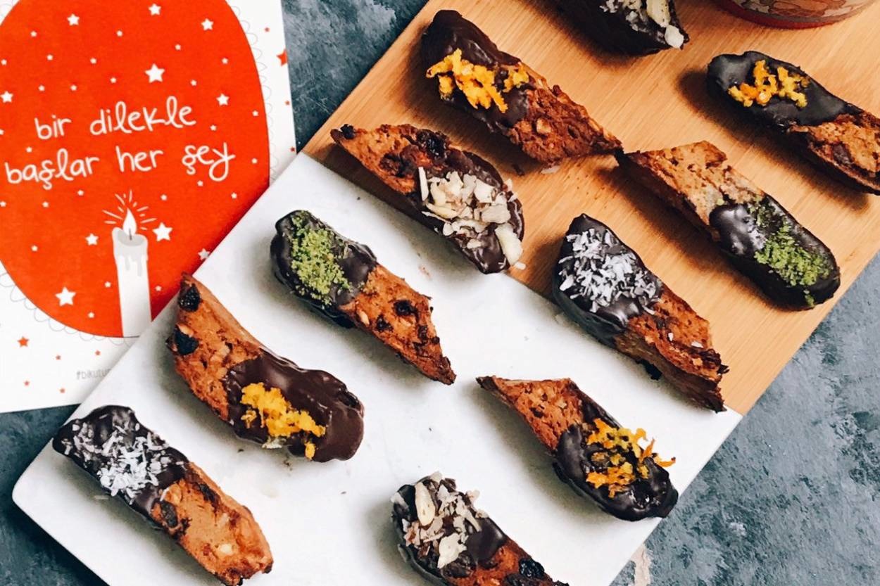 Tatlı Krizlerinizi Durduracak: Fit Biscotti