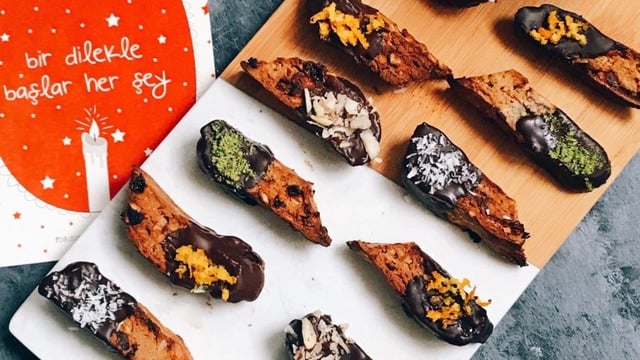 Tatlı Krizlerinizi Durduracak: Fit Biscotti