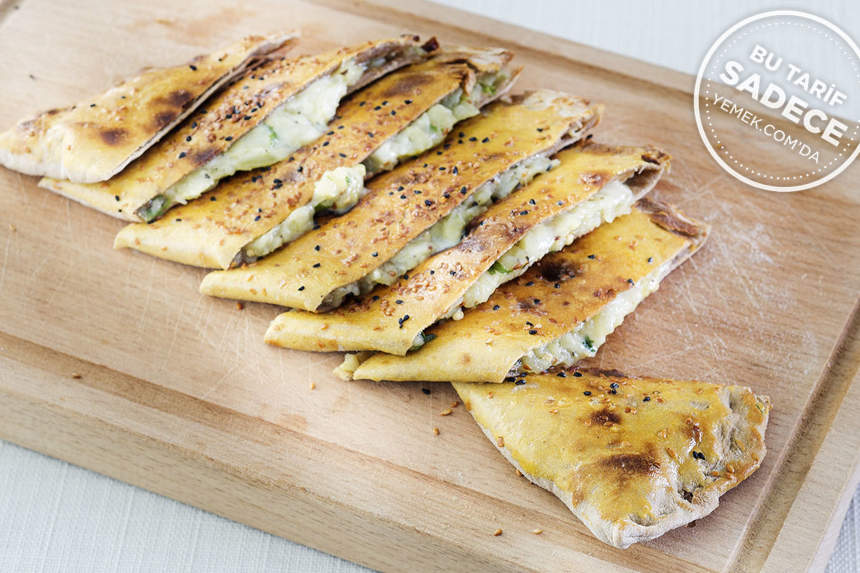 Köşebaşı'ndan: Patlıcanlı Pide