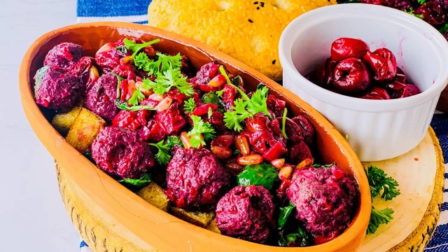 Gaziantep Yöresinden: Vişne Kebabı
