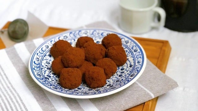 Kahveyle Enfes Uyumlu: Fit Tiramisu Topları