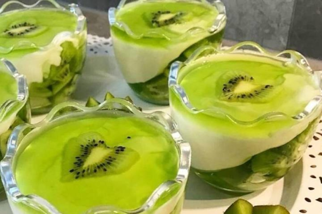 Şekli Şahane Tadı Efsane: Kivili Kupta Muhallebi