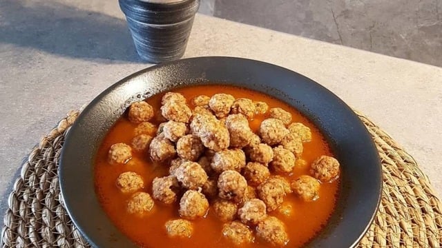Dağılmayan Lezzetiyle: Sulu Köfte