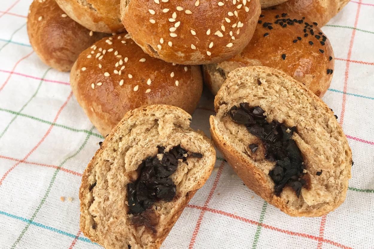 Mayalanma Derdi Yok: Zeytinli Fit Poğaça
