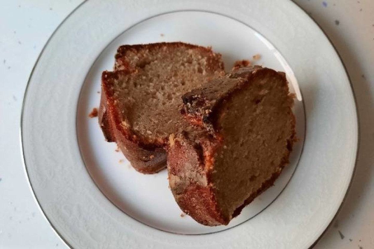 Yumuşacık Dokusuyla: Tahinli Kek