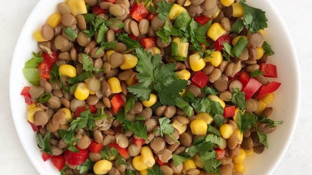 Faydası Bol: Yeşil Mercimek Salatası