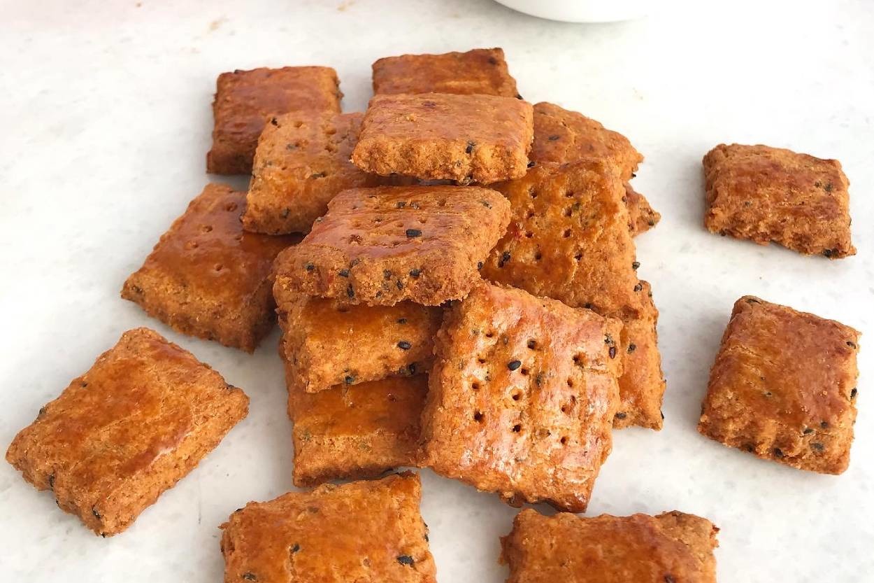 Kıtır Kıtır: Pizza Tadında Kraker